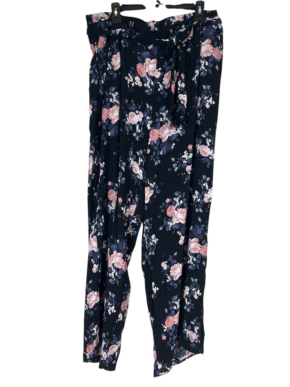 Torrid Women’s Navy Floral Paperbag Waist Pants - Pink Rose Print size 2